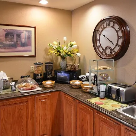 Country Hearth Inn & Suites Edwardsville 